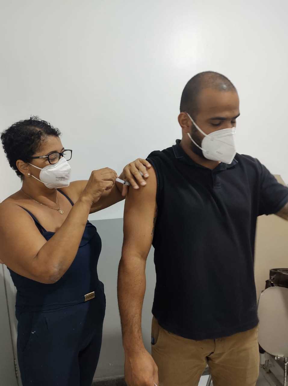 Camacã: Prefeitura começou a vacinar idosos contra o Covid-19